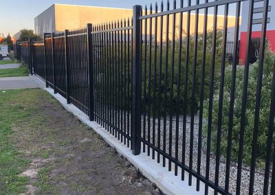unique fencing gates and metal fabrication