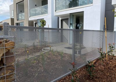 unique fencing gates and metal fabrication