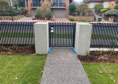 unique fencing gates and metal fabrication